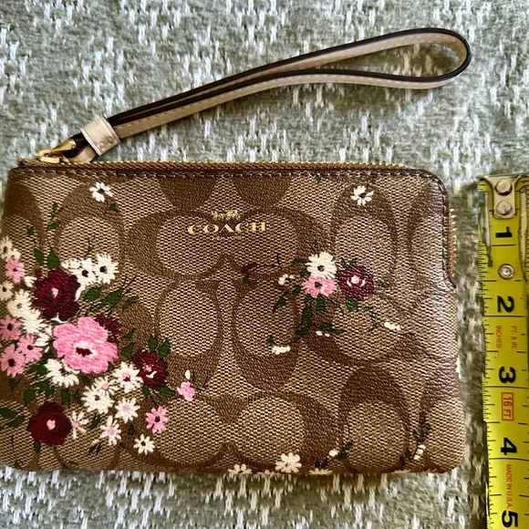 Coach Brown Floral Wristlet - Picture 6 of 6